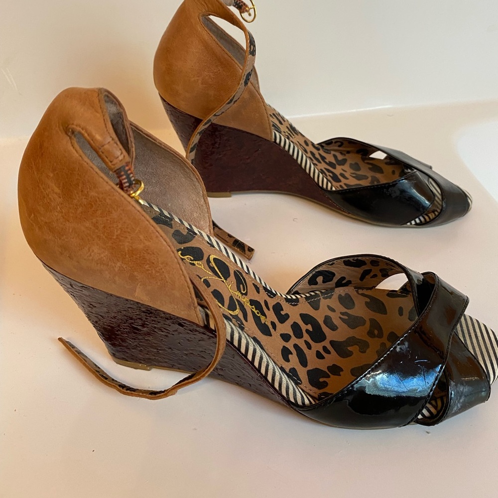 Jessica Simpson wedges